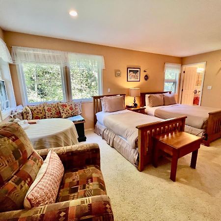 Seafarers Bed & Breakfast Tofino Luaran gambar
