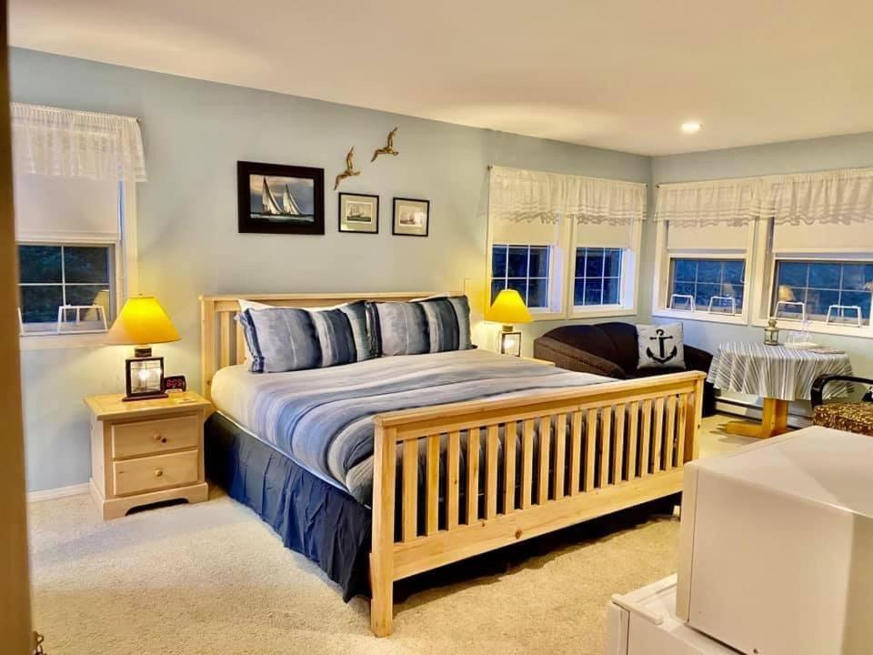 Seafarers Bed & Breakfast Tofino Luaran gambar