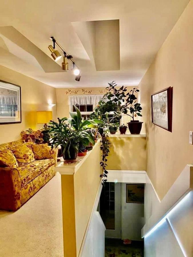 Seafarers Bed & Breakfast Tofino Luaran gambar