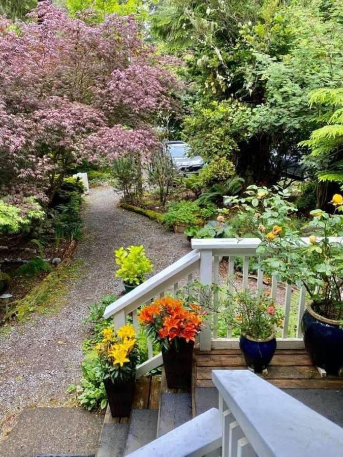 Seafarers Bed & Breakfast Tofino Luaran gambar
