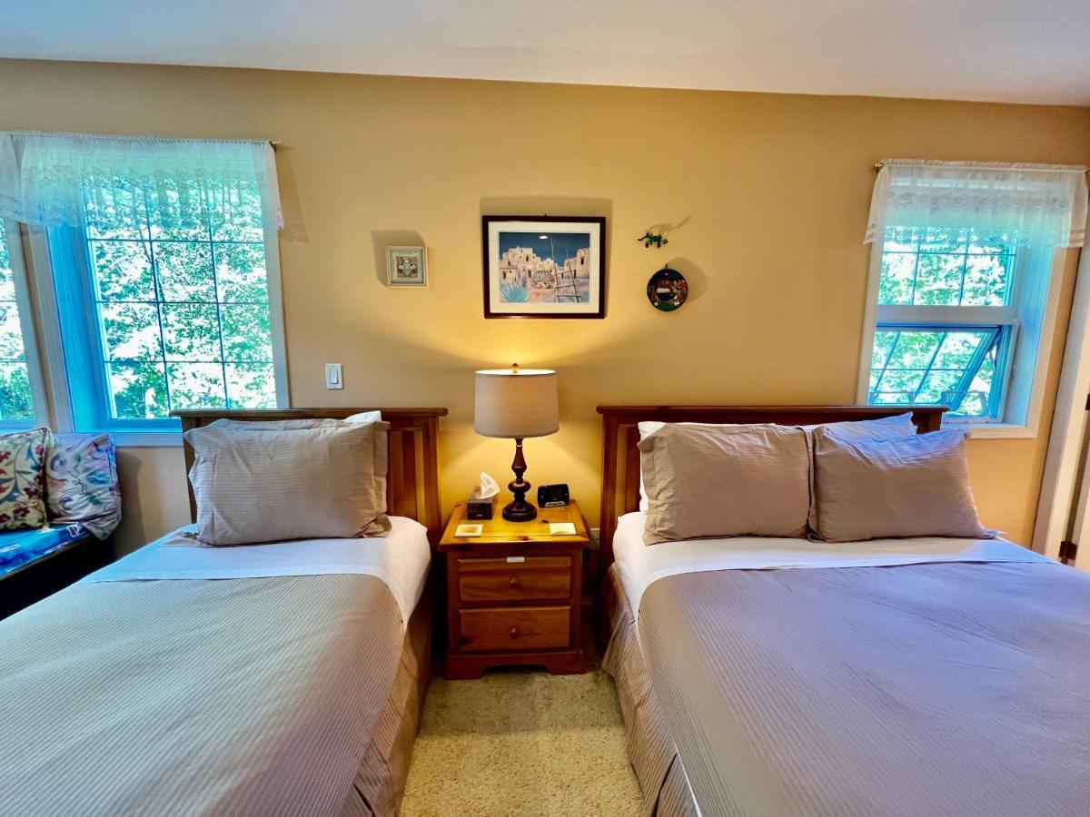 Seafarers Bed & Breakfast Tofino Luaran gambar