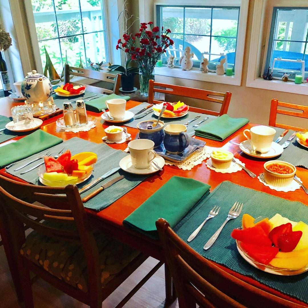 Seafarers Bed & Breakfast Tofino Luaran gambar